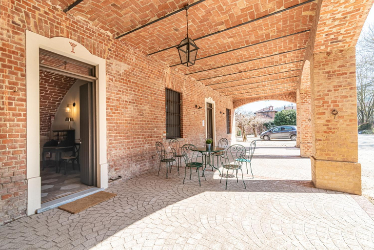 Others 3, Marchesi Incisa Winery Lodge, Asti