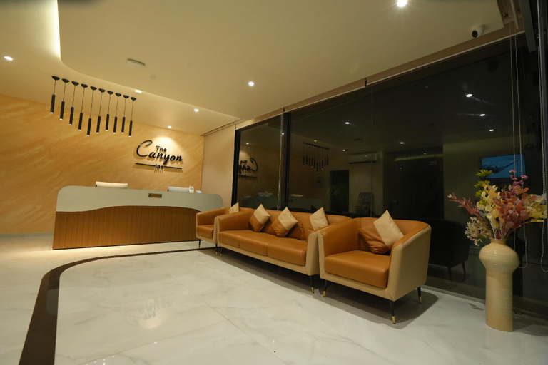 Others 4, The Canyon Inn, Kachchh
