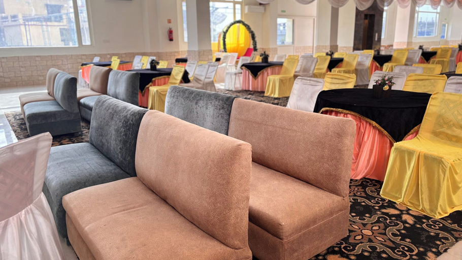 Food & Drinks 5, Hotel Reem, Kangra