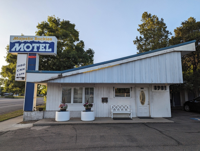 Exterior & Views, Majestic Rockies Motel, Salt Lake