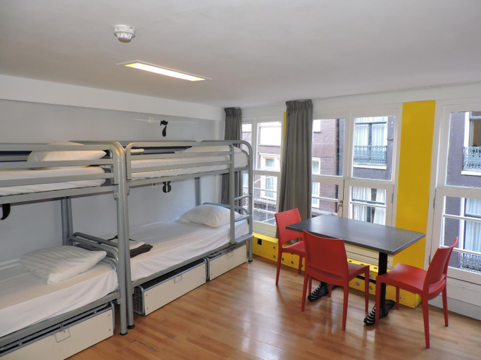 Others 4, The White Tulip Hostel, Amsterdam