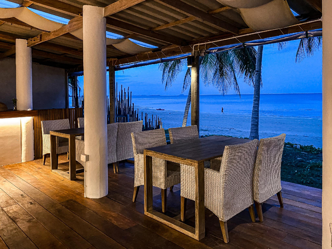 Public Area 4, Chumphon Cabana Resort, Pathiu