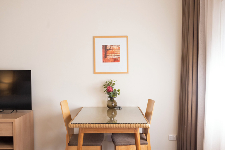 Dining Room 10
