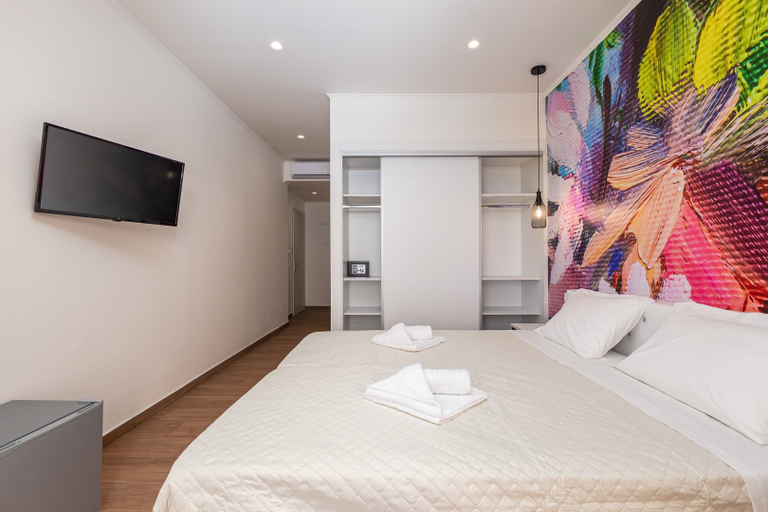 Bedroom 2, Aqua Luxury Suites Roda, Ionian Islands