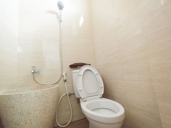 Bathroom 5, Ghe Ai Homestay RedPartner, Tulungagung