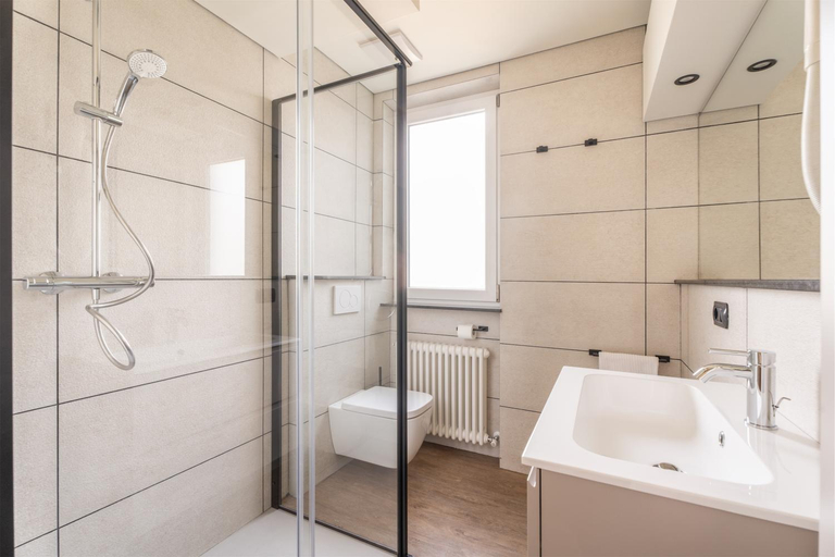 Bathroom 2, Residence Maroadi, Trento