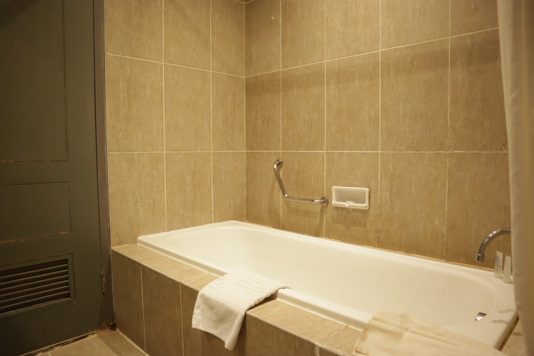 Bathroom 3