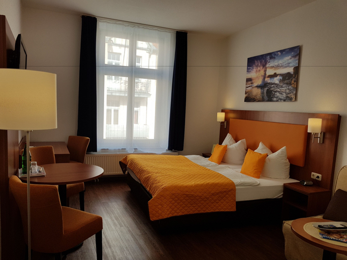 Bedroom 4, Hotel Amber Altstadt, Vorpommern-Rügen