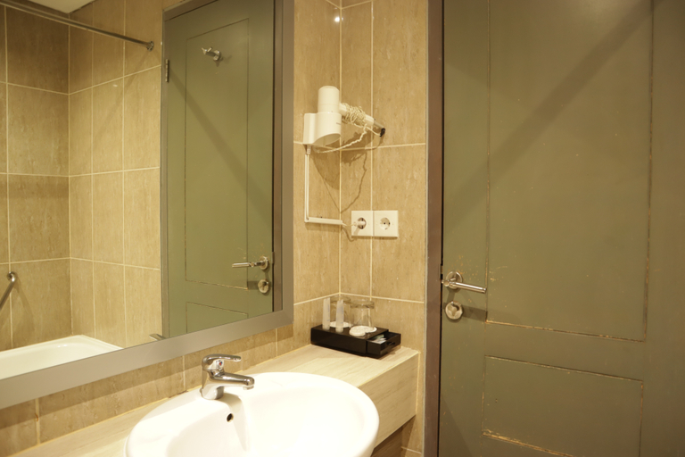 Bathroom 5