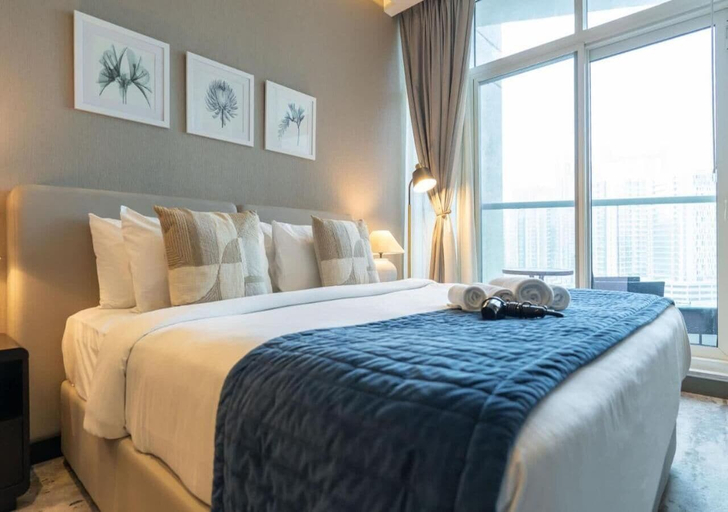 Others 5, Luxurious Studio in Damac Maison Prive, Dubai
