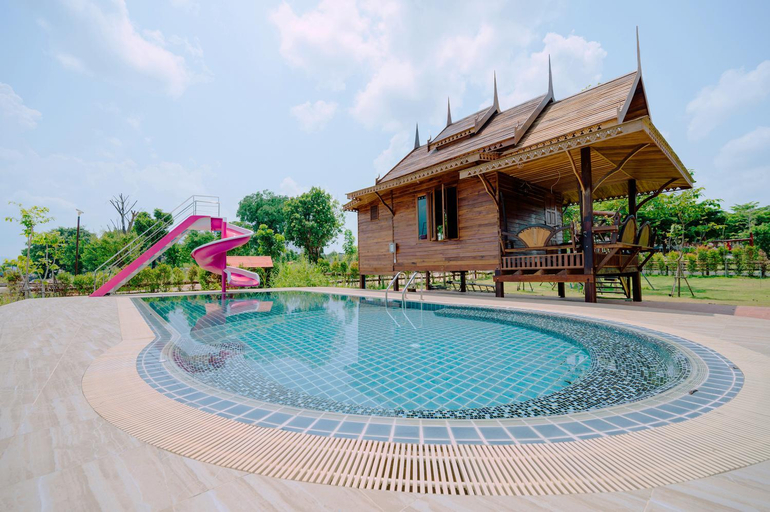 Swimming Pool 14