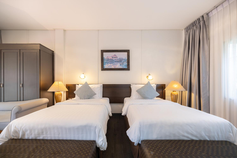 Bedroom 13