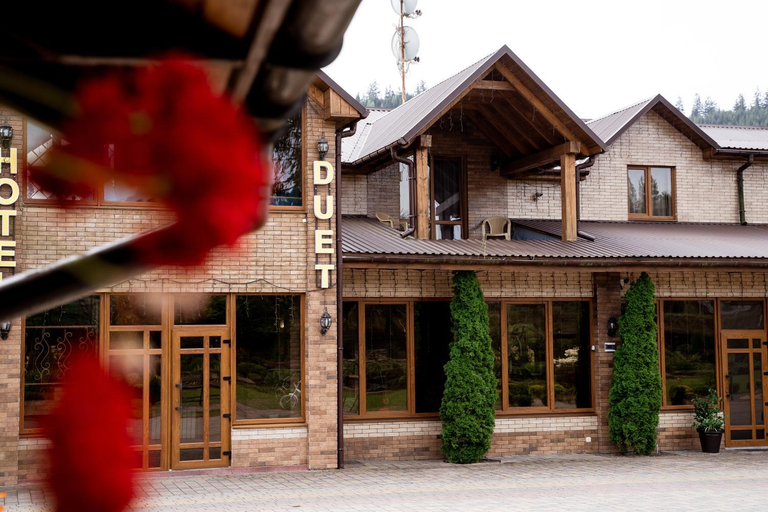 Others 4, Hotel Duet, Mizhhirs'kyi