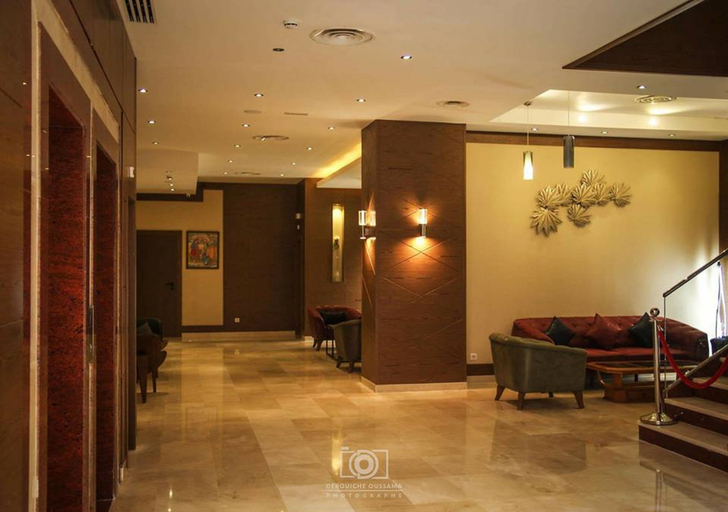Public Area, LIBERTE EXPRESS, Oran