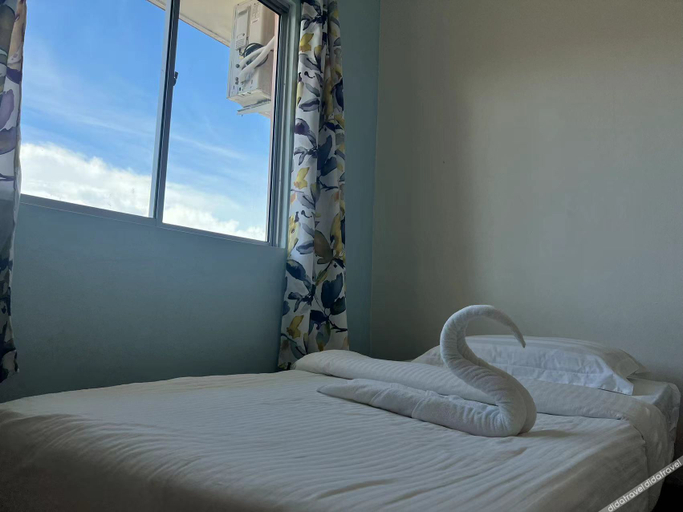 Bedroom 2, Banyan Tree Villa Hotel, Semporna