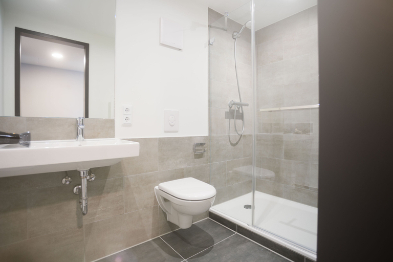 Bathroom, Nena Apartments Bochum City, Bochum