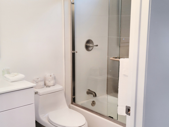 Bathroom 3, Stayspro - Hollywood Homes Minutes To Everything, Los Angeles