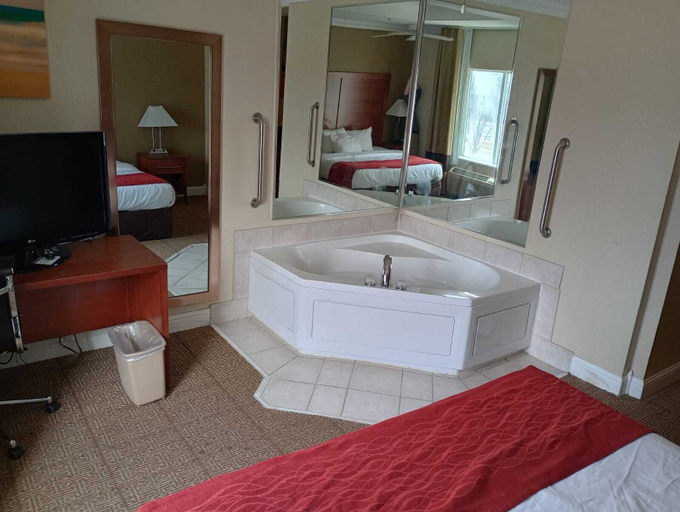 Bathroom 5, SAMIR Stay at NW Expressway, Oklahoma