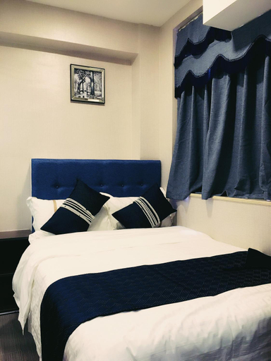 Bedroom 13