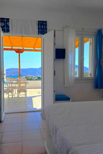 Bedroom 2, Georgia Rooms Milos, South Aegean