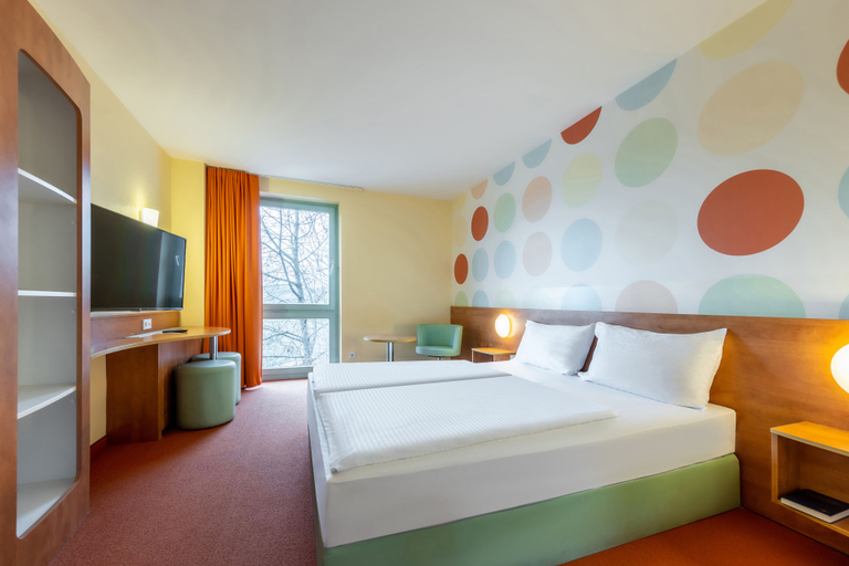 Bedroom 4, Raststättenhotel Holledau, Pfaffenhofen an der Ilm