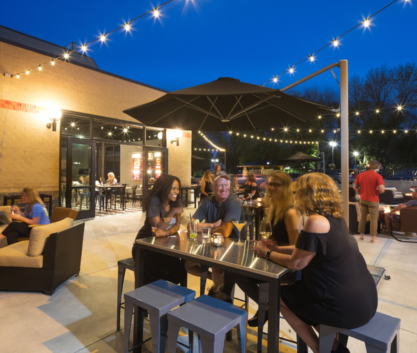 Food & Drinks 5, Hotel Grinnell Downtown, an Ascend Collection Hotel, Poweshiek