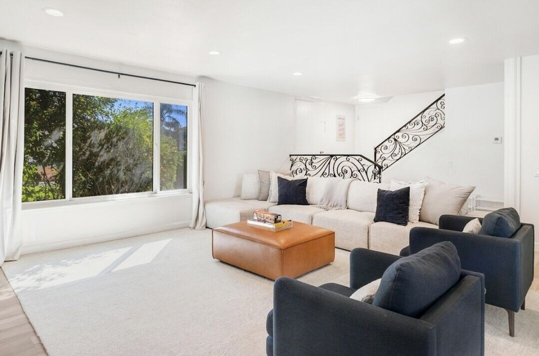 Others 3, Sin City Best Home By STRIP, Clark
