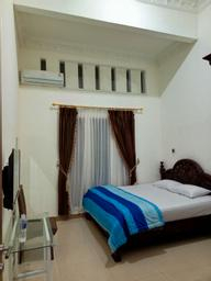 Bedroom 8
