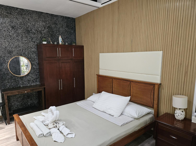 Others 4, Weyh's Studio #1 by the ocean 100Mbps, Panglao