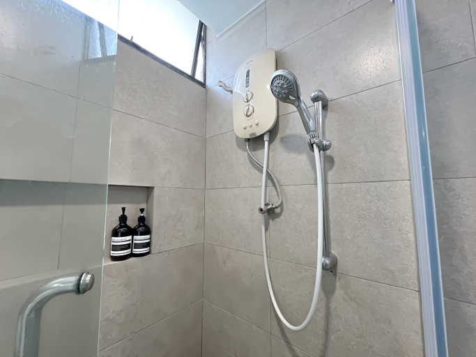 Bathroom 8