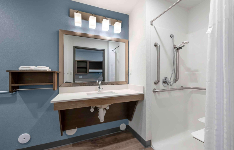 Bathroom 3, Extended Stay America Select Suites - Melbourne - West Melbourne, Brevard