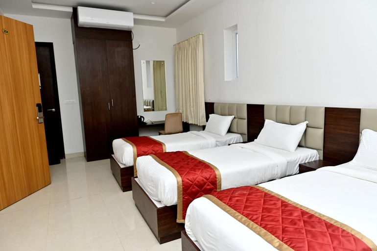 Bedroom 3, Mallika Sapphire, Chikmagalur