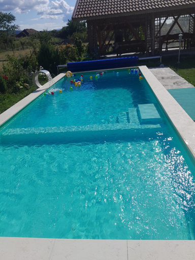 Others 5, Casa Marya, Baia De Fier