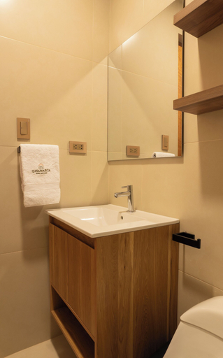 Bathroom 3, Qasamarca Hotel Boutique, Cajamarca