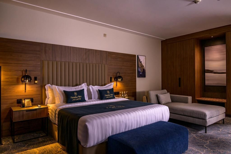 Bedroom 2, Paradise Nice Hotel, Jeddah