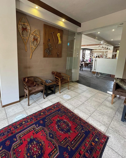 Public Area, Alpine Lounge Hotel & Restaurant, Kazbegi