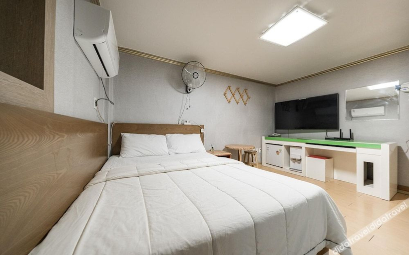 Bedroom 3, Sillim Honey, Gwanak
