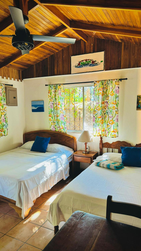 Bedroom 2, Mal Pais Surf Camp, Puntarenas