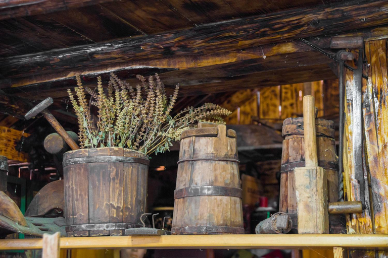 Food & Drinks, Casa Rustik Bucovina, Fundu Moldovei