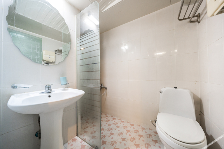 Bathroom, Sillim Honey, Gwanak