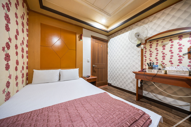 Bedroom 2, Seongnam City Park, Seongnam