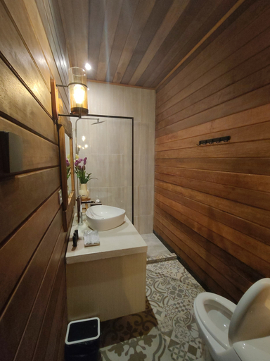 Bathroom 6