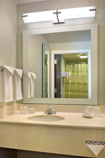 Bathroom 9