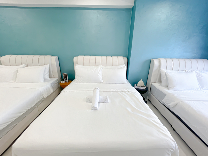 Bedroom 13