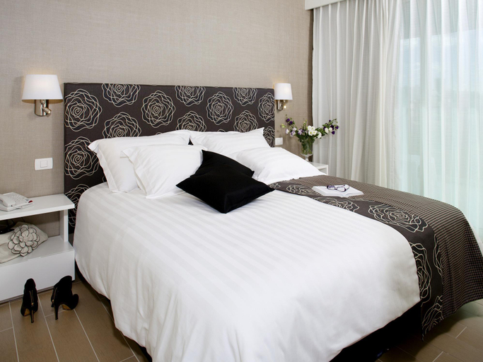 Bedroom 4, West All Suites Hotel Ashdod