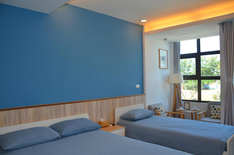 Bedroom 12