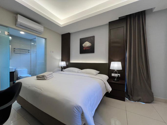 Bedroom 13