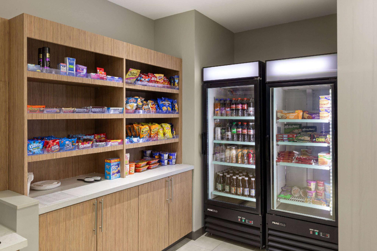 Food & Drinks 5, La Quinta Inn & Suites by Wyndham McAlester, Pittsburg