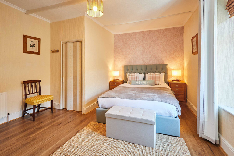 Room 3, Host Stay Baliol Street, Durham