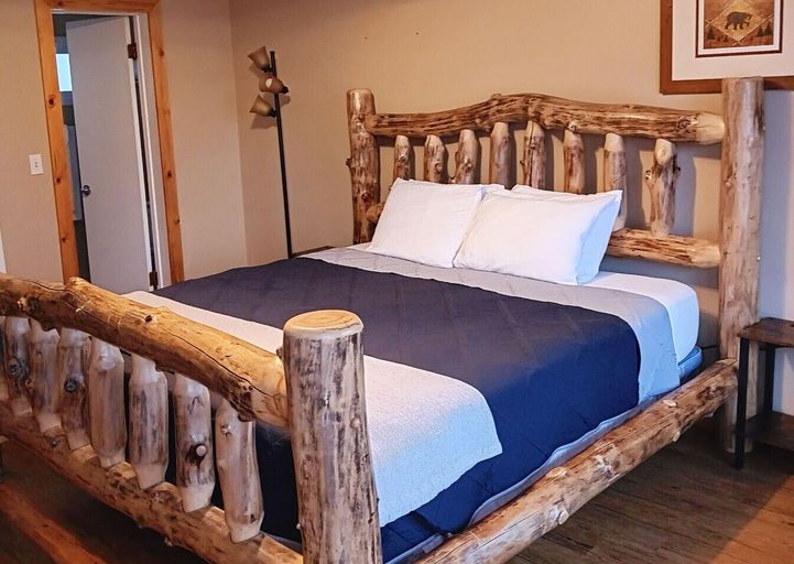 Others 4, Paiute Trails Inn, Piute
